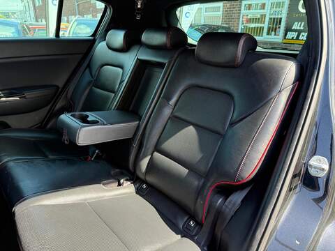 Kia Sportage 1.6 T-GDi GT-Line SUV 5dr Petrol DCT AWD Euro 6 (s/s) (174 bhp) - U628