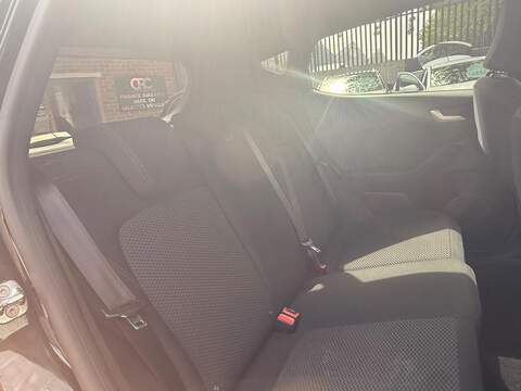 Ford Fiesta 1.0T EcoBoost ST-Line Edition Hatchback 5dr Petrol Manual Euro 6 (s/s) (95 ps) - U629