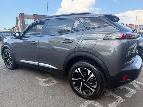 Peugeot 2008 1.2 PureTech Allure Premium SUV 5dr Petrol Manual Euro 6 (s/s) (100 ps) - U631