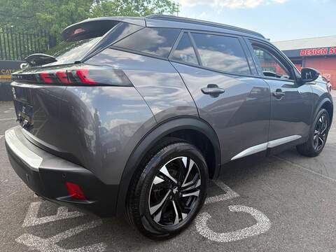 Peugeot 2008 1.2 PureTech Allure Premium SUV 5dr Petrol Manual Euro 6 (s/s) (100 ps) - U631