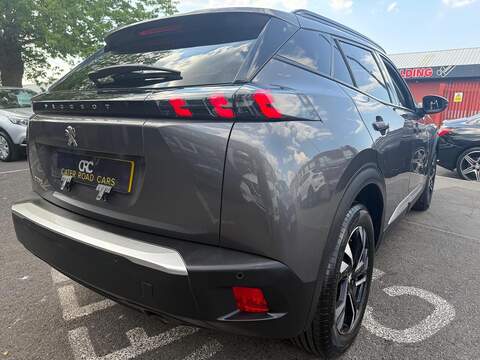 Peugeot 2008 1.2 PureTech Allure Premium SUV 5dr Petrol Manual Euro 6 (s/s) (100 ps) - U631