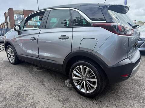 Vauxhall Crossland X 1.2 Turbo Griffin SUV 5dr Petrol Manual Euro 6 (s/s) (110 ps) - U636