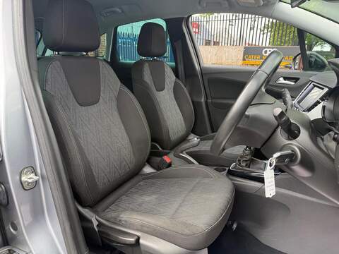 Vauxhall Crossland X 1.2 Turbo Griffin SUV 5dr Petrol Manual Euro 6 (s/s) (110 ps) - U636