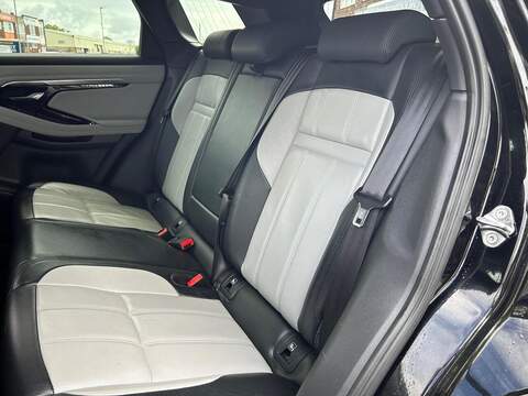 Land Rover Range Rover Evoque 2.0 D240 R-Dynamic SE SUV 5dr Diesel Auto 4WD Euro 6 (s/s) (240 ps) - U639
