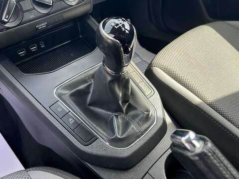 SEAT Ibiza 1.0 MPI SE Technology Hatchback 5dr Petrol Manual Euro 6 (s/s) GPF (80 ps) - U647