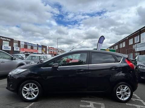 Ford Fiesta 1.25 Zetec Hatchback 5dr Petrol Manual Euro 6 (82 ps) - U650