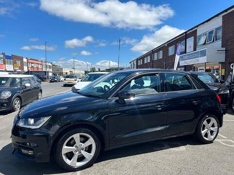 Audi A1 A1 Sport Hatchback 1 Manual Diesel - U654
