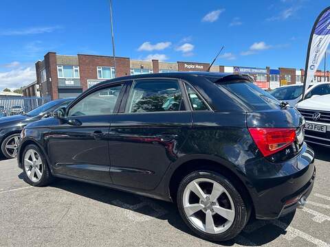 Audi A1 A1 Sport Hatchback 1 Manual Diesel - U654