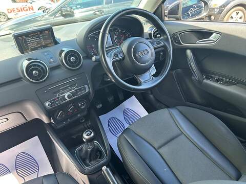 Audi A1 A1 Sport Hatchback 1 Manual Diesel - U654