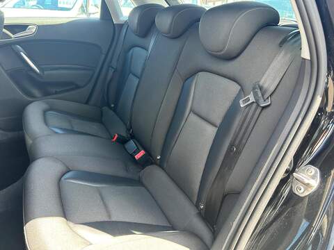 Audi A1 A1 Sport Hatchback 1 Manual Diesel - U654
