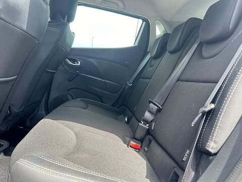 Renault Clio 0.9 TCe Urban Nav Euro 6 (s/s) 5dr - U655