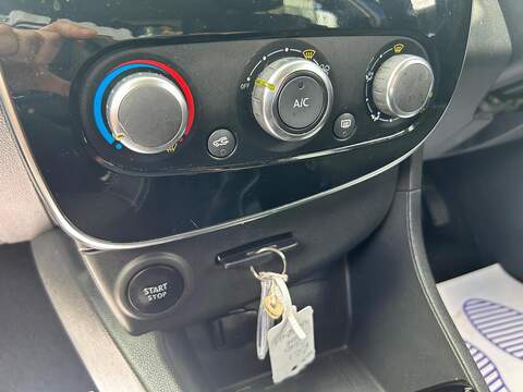 Renault Clio 0.9 TCe Urban Nav Euro 6 (s/s) 5dr - U655