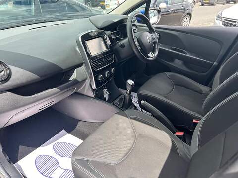 Renault Clio 0.9 TCe Urban Nav Euro 6 (s/s) 5dr - U655