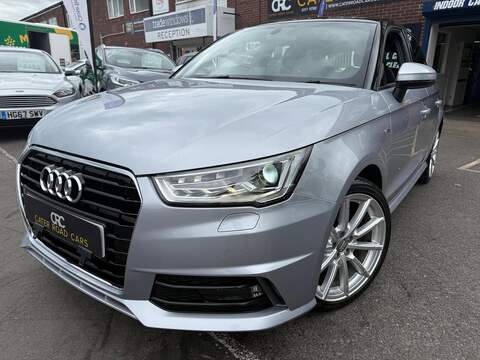 Audi A1 A1 S line Hatchback 1 Manual Petrol - U656