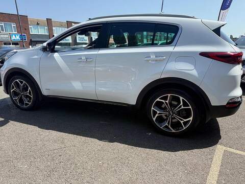 Kia Sportage 1.6 CRDi EcoDynamics+ GT-Line S SUV 5dr Diesel Hybrid DCT AWD Euro 6 (s/s) (134 bhp) - U657
