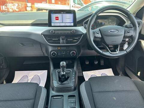 Ford Focus 1.5 EcoBlue Zetec Hatchback 5dr Diesel Manual Euro 6 (s/s) (95 ps) - U658