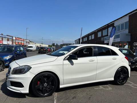 Mercedes-Benz A Class 2.0 A250 BlueEfficiency Engineered by AMG 7G-DCT Euro 6 (s/s) 5dr - U66