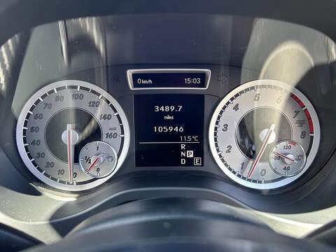 Mercedes-Benz A Class 2.0 A250 BlueEfficiency Engineered by AMG 7G-DCT Euro 6 (s/s) 5dr - U66