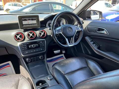 Mercedes-Benz A Class 2.0 A250 BlueEfficiency Engineered by AMG 7G-DCT Euro 6 (s/s) 5dr - U66
