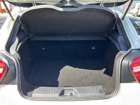 Mercedes-Benz A Class 2.0 A250 BlueEfficiency Engineered by AMG 7G-DCT Euro 6 (s/s) 5dr - U66