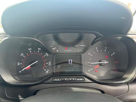 Citroen C3 1.2 PureTech Feel Hatchback 5dr Petrol Manual Euro 6 (s/s) (83 ps) - U660