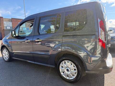 Ford Tourneo Connect 1.6 TDCi Zetec MPV 5dr Diesel Manual Euro 5 (115 ps) - U663