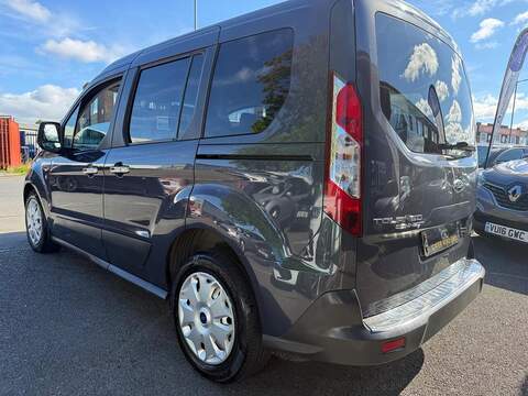 Ford Tourneo Connect 1.6 TDCi Zetec MPV 5dr Diesel Manual Euro 5 (115 ps) - U663