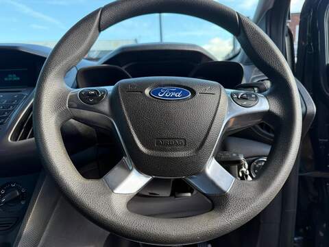 Ford Tourneo Connect 1.6 TDCi Zetec MPV 5dr Diesel Manual Euro 5 (115 ps) - U663