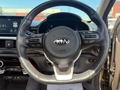 Kia Picanto 1.25 GT-Line S Hatchback 5dr Petrol Manual Euro 6 (83 bhp) - U664