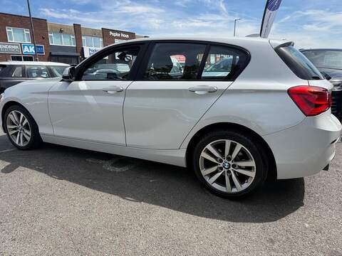 BMW 1 Series 1.5 118i Sport Hatchback 5dr Petrol Manual Euro 6 (s/s) (136 ps) - U667