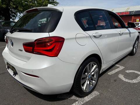 BMW 1 Series 1.5 118i Sport Hatchback 5dr Petrol Manual Euro 6 (s/s) (136 ps) - U667
