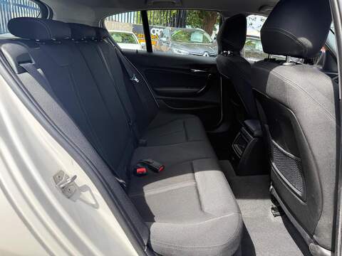 BMW 1 Series 1.5 118i Sport Hatchback 5dr Petrol Manual Euro 6 (s/s) (136 ps) - U667