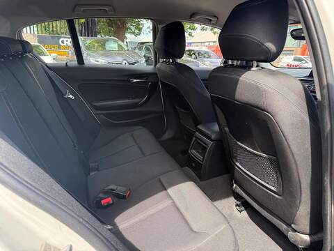BMW 1 Series 1.5 118i Sport Hatchback 5dr Petrol Manual Euro 6 (s/s) (136 ps) - U667