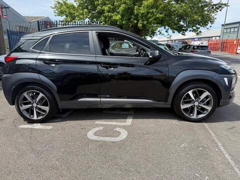 Hyundai KONA 1.0 T-GDi Blue Drive Premium SE SUV 5dr Petrol Manual Euro 6 (s/s) (120 ps) - U668