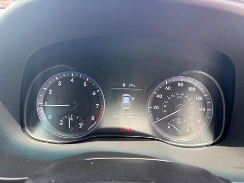Hyundai KONA 1.0 T-GDi Blue Drive Premium SE SUV 5dr Petrol Manual Euro 6 (s/s) (120 ps) - U668