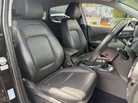 Hyundai KONA 1.0 T-GDi Blue Drive Premium SE SUV 5dr Petrol Manual Euro 6 (s/s) (120 ps) - U668