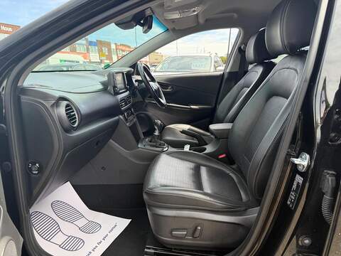 Hyundai KONA 1.0 T-GDi Blue Drive Premium SE SUV 5dr Petrol Manual Euro 6 (s/s) (120 ps) - U668