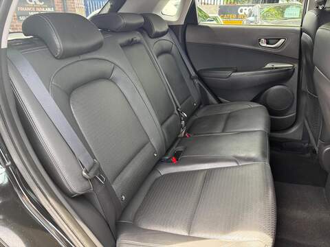 Hyundai KONA 1.0 T-GDi Blue Drive Premium SE SUV 5dr Petrol Manual Euro 6 (s/s) (120 ps) - U668