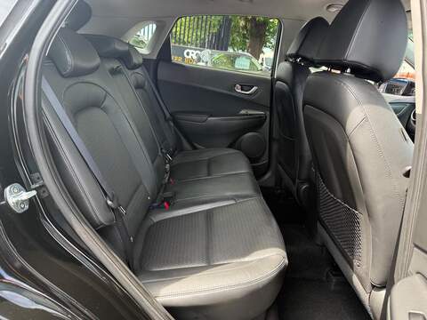 Hyundai KONA 1.0 T-GDi Blue Drive Premium SE SUV 5dr Petrol Manual Euro 6 (s/s) (120 ps) - U668