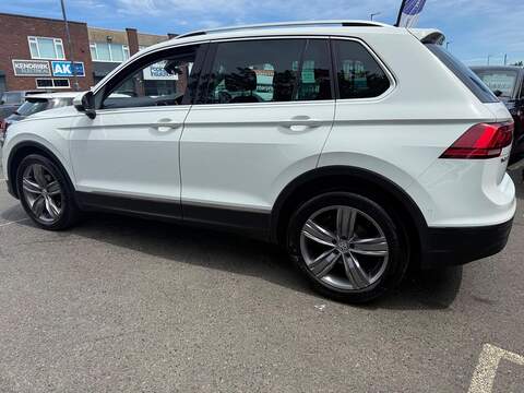 Volkswagen Tiguan 1.5 TSI EVO Match SUV 5dr Petrol Manual Euro 6 (s/s) (150 ps) - U669