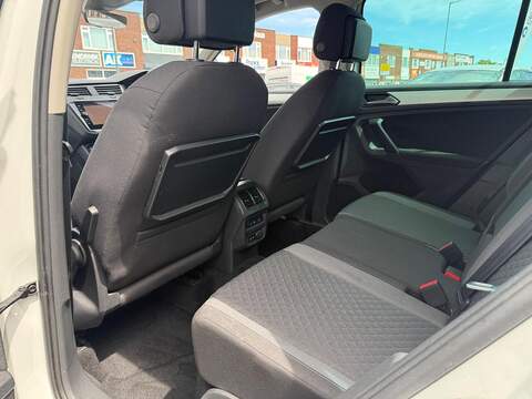 Volkswagen Tiguan 1.5 TSI EVO Match SUV 5dr Petrol Manual Euro 6 (s/s) (150 ps) - U669