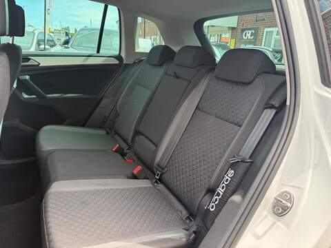 Volkswagen Tiguan 1.5 TSI EVO Match SUV 5dr Petrol Manual Euro 6 (s/s) (150 ps) - U669