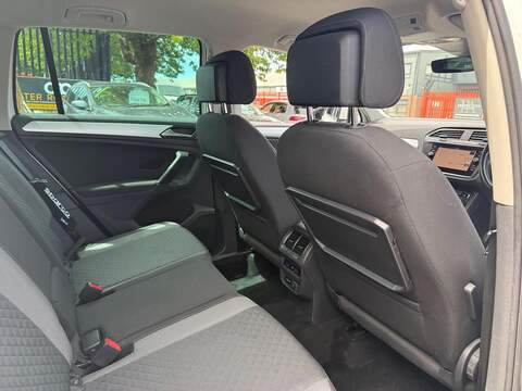 Volkswagen Tiguan 1.5 TSI EVO Match SUV 5dr Petrol Manual Euro 6 (s/s) (150 ps) - U669