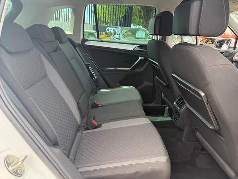 Volkswagen Tiguan 1.5 TSI EVO Match SUV 5dr Petrol Manual Euro 6 (s/s) (150 ps) - U669
