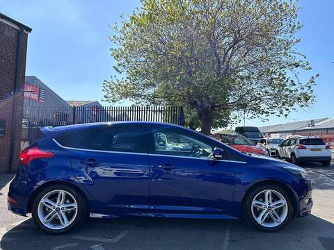 Ford Focus 1.0T EcoBoost Zetec S Euro 6 (s/s) 5dr - U67