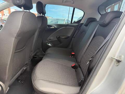 Vauxhall Corsa 1.4i ecoFLEX SE Hatchback 5dr Petrol Manual Euro 6 (90 ps) - U670