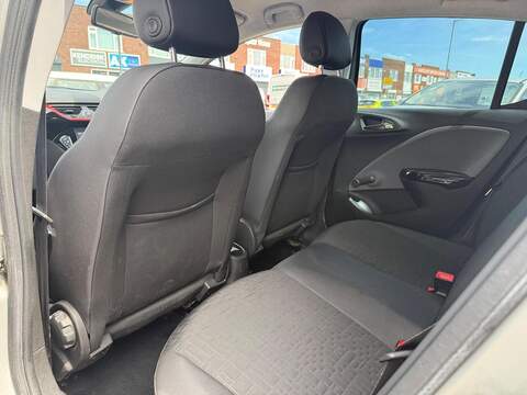Vauxhall Corsa 1.4i ecoFLEX SE Hatchback 5dr Petrol Manual Euro 6 (90 ps) - U670