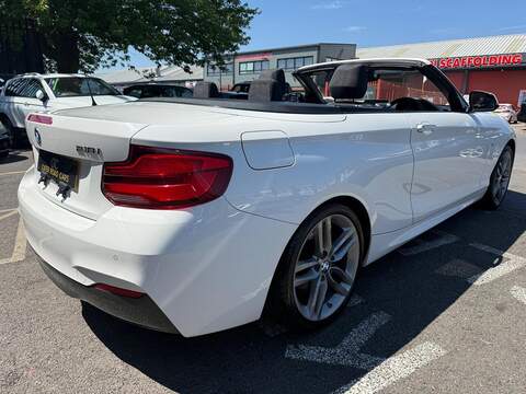 BMW 2 Series 1.5 218i M Sport Convertible 2dr Petrol Manual Euro 6 (s/s) (136 ps) - U672