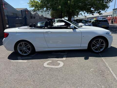 BMW 2 Series 1.5 218i M Sport Convertible 2dr Petrol Manual Euro 6 (s/s) (136 ps) - U672