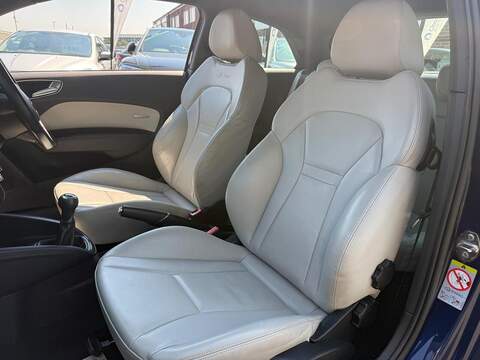 Audi A1 1.4 TFSI S line Hatchback 3dr Petrol Manual Euro 5 (s/s) (122 ps) - U674